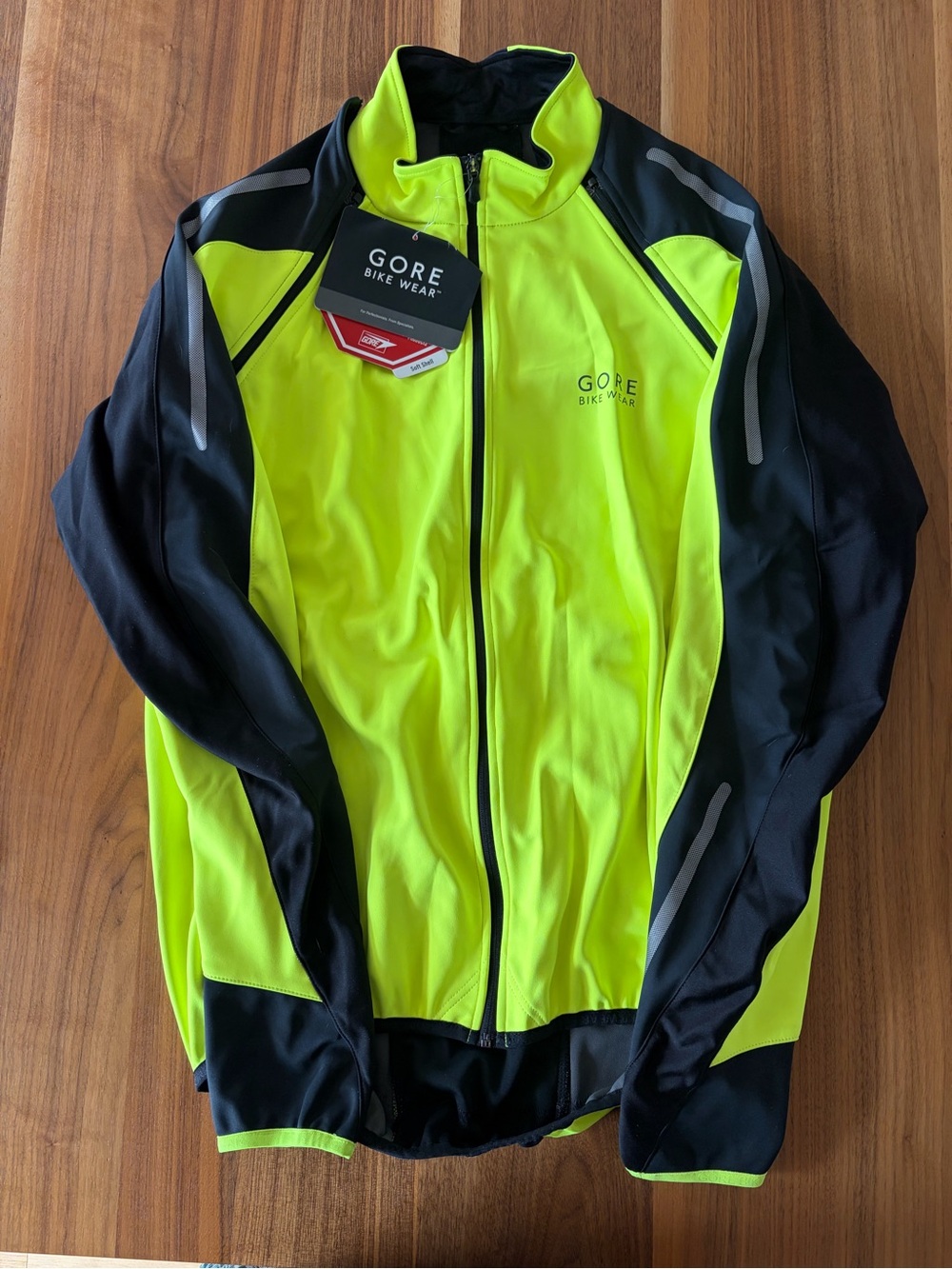 Gore Phantom 2.0 Cycling Jacket